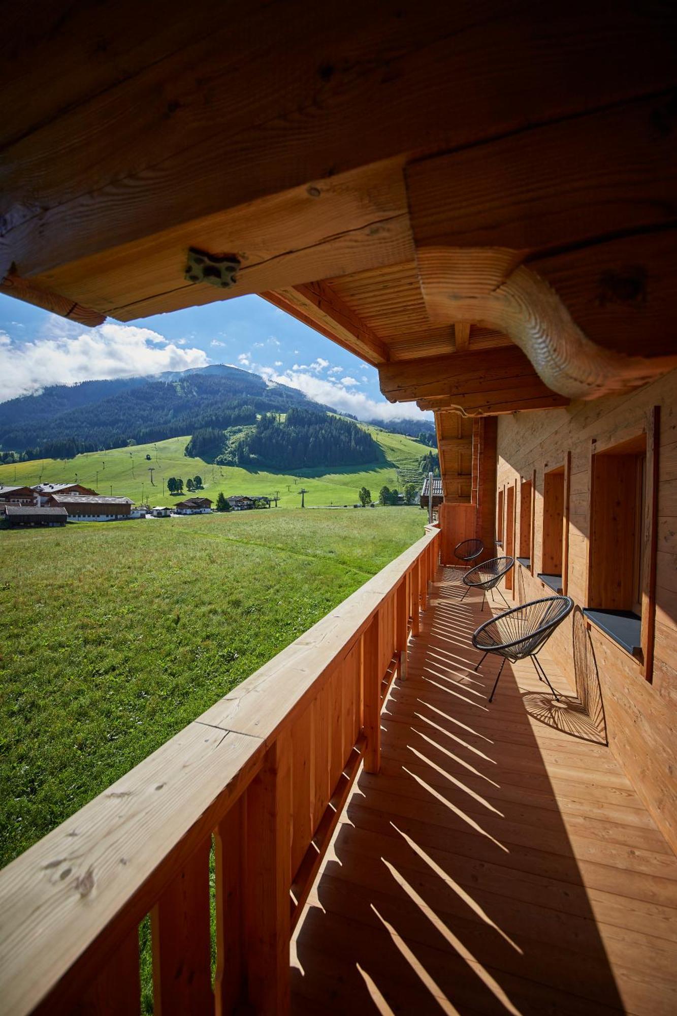 Hubertushof 3*